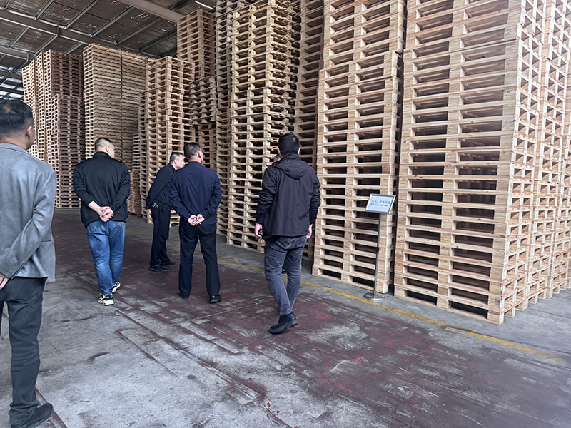 內蒙古 XX 物流有限公司（張經理、王工程師）?